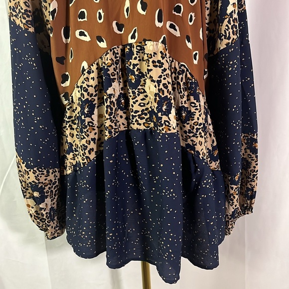 Hailey & Co. Navy Brown & Beige Mixed Print V-Neck Babydoll Blouse - Picture 13 of 16